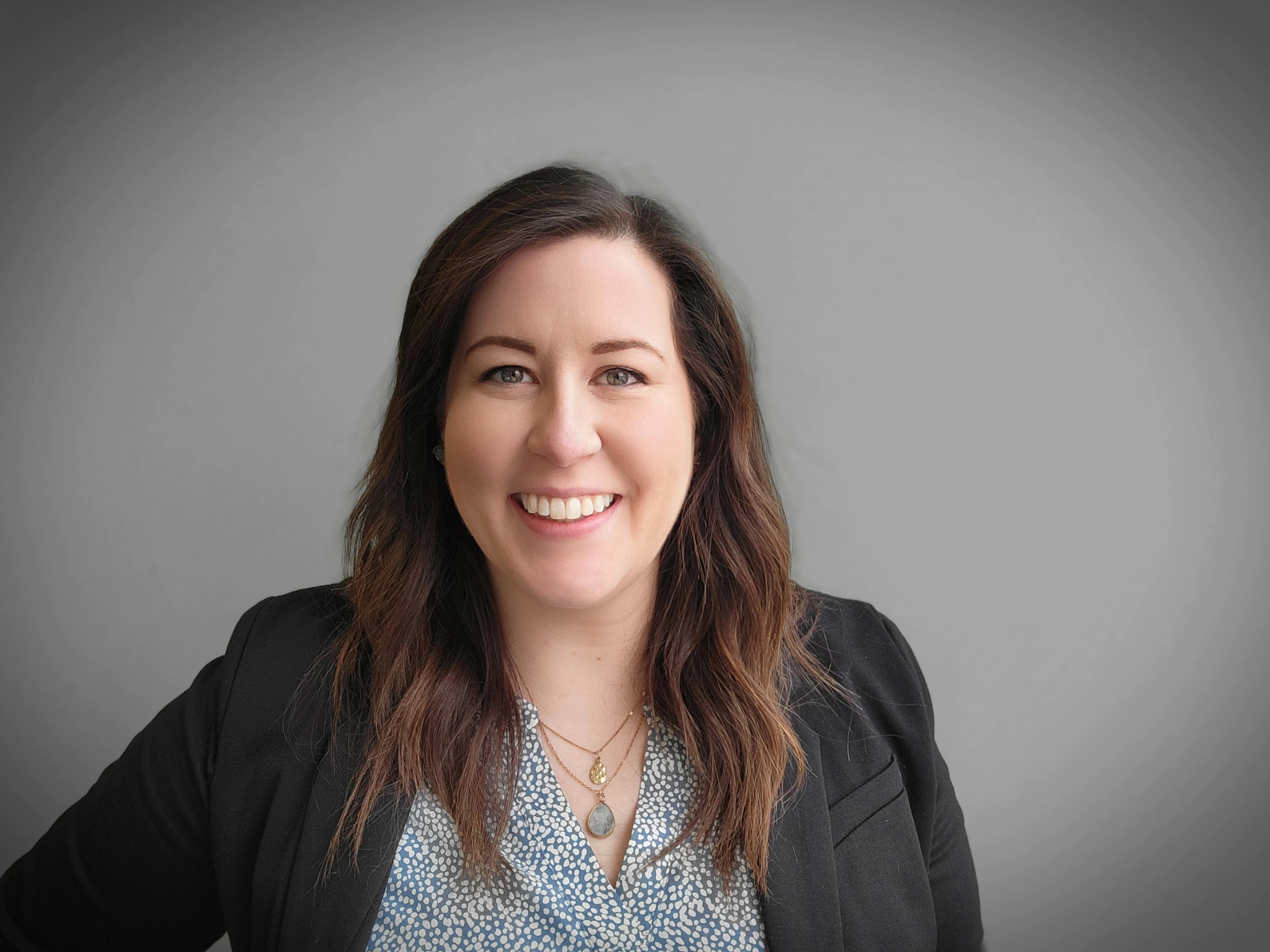 Christine Cordial headshot